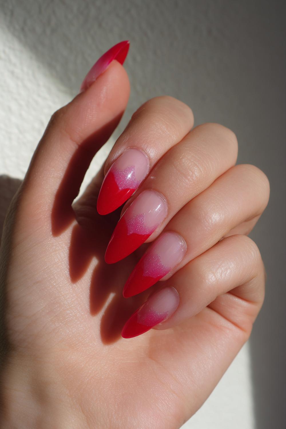 5. Nagels valentijn met rode ombré naar transparante tip