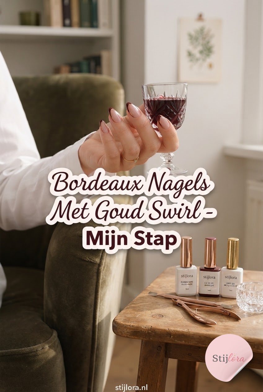 Bordeaux Nagels Met Goud Swirl - Mijn Stap - Voor - Stap