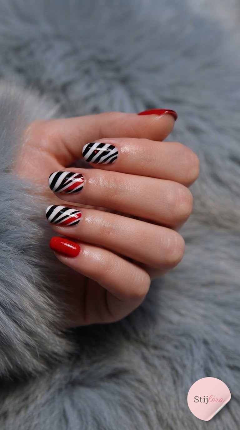 38 Carnaval Nagels Vol Kleur en Glitter